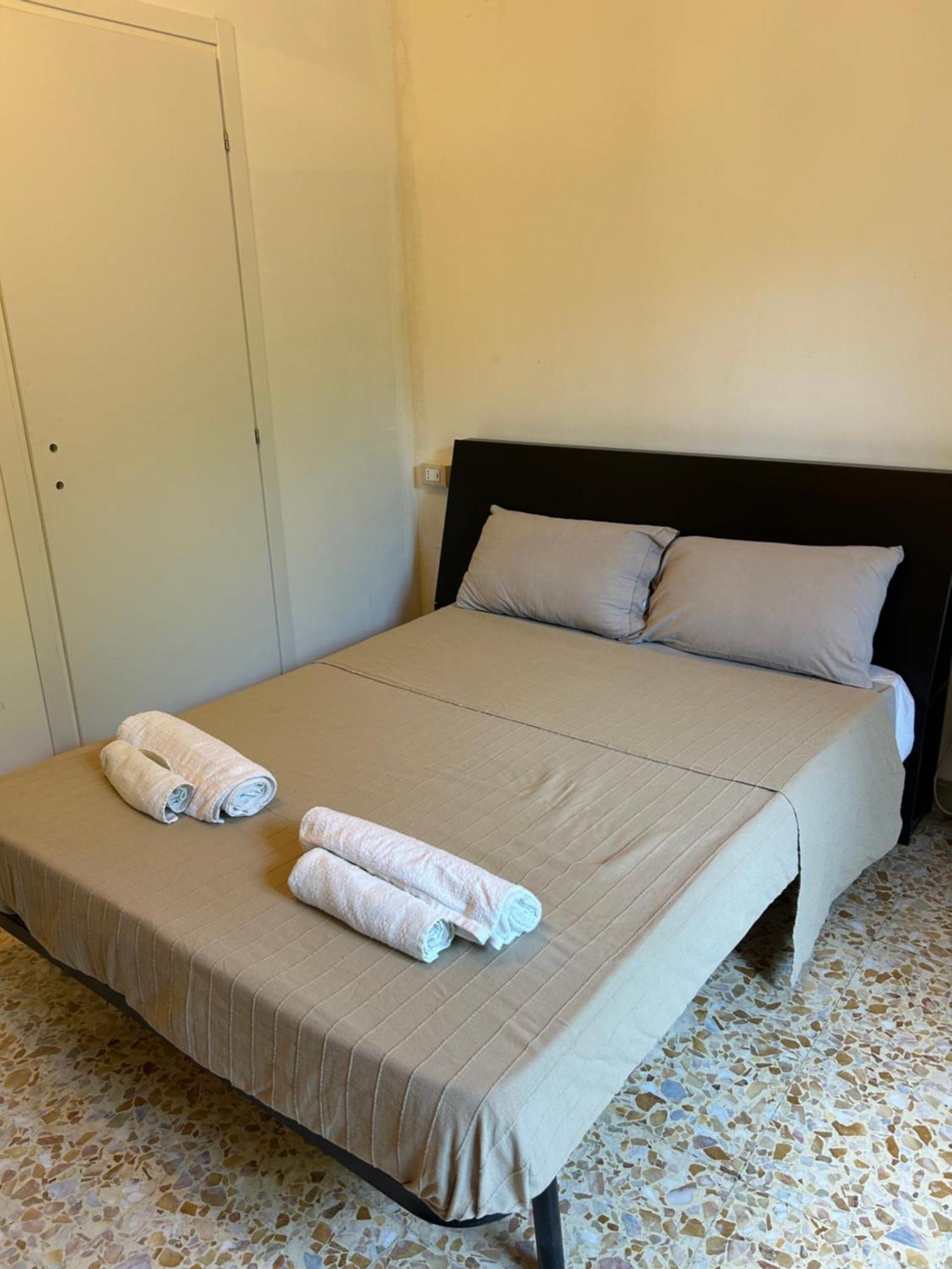 Bed And Books Bed & Breakfast คาตาเนีย ห้อง รูปภาพ