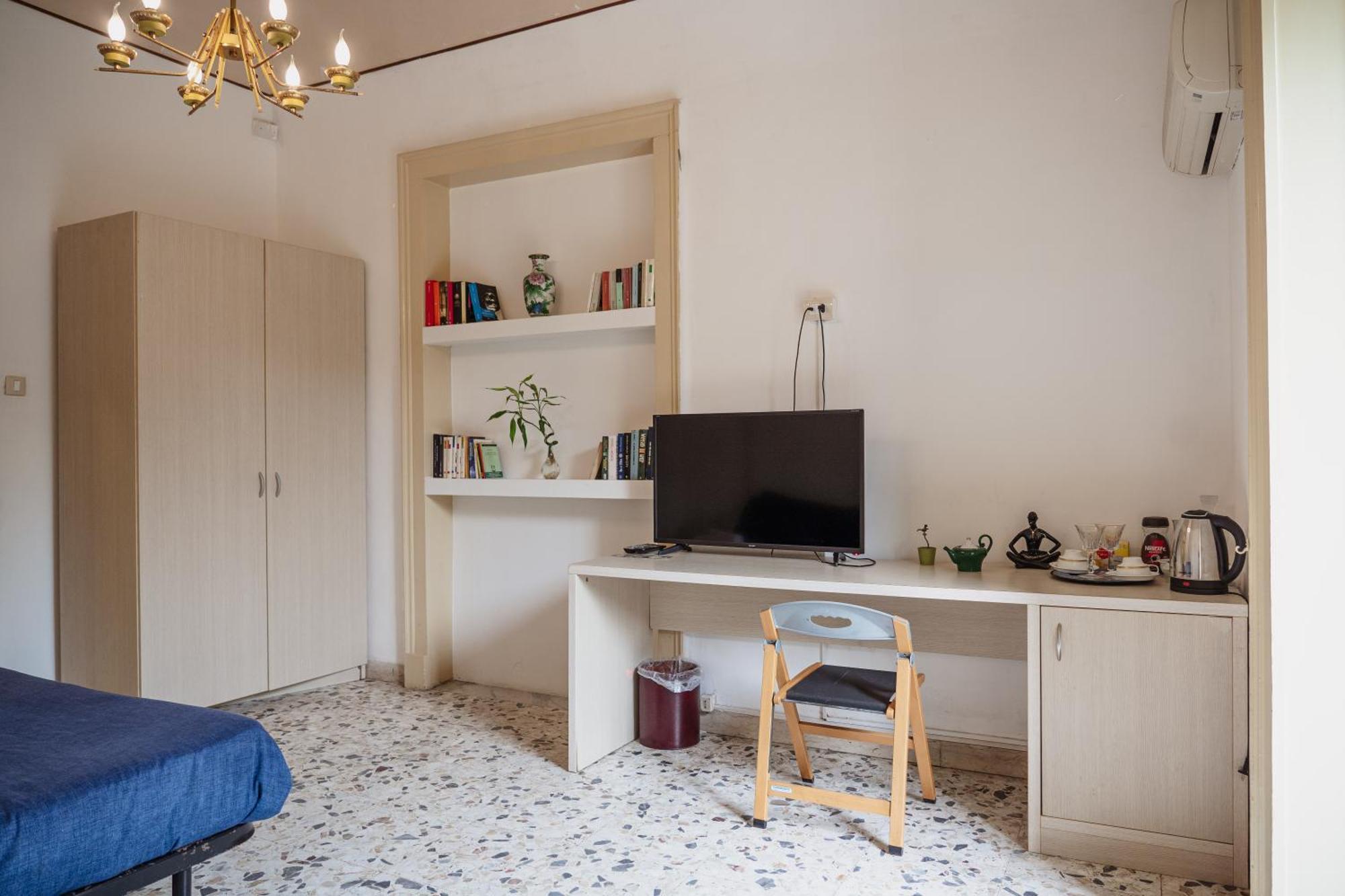 Bed And Books Bed & Breakfast คาตาเนีย ภายนอก รูปภาพ